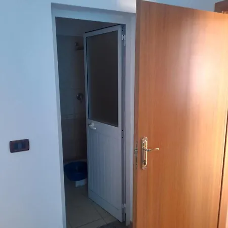 Iliria Affittacamere 3*